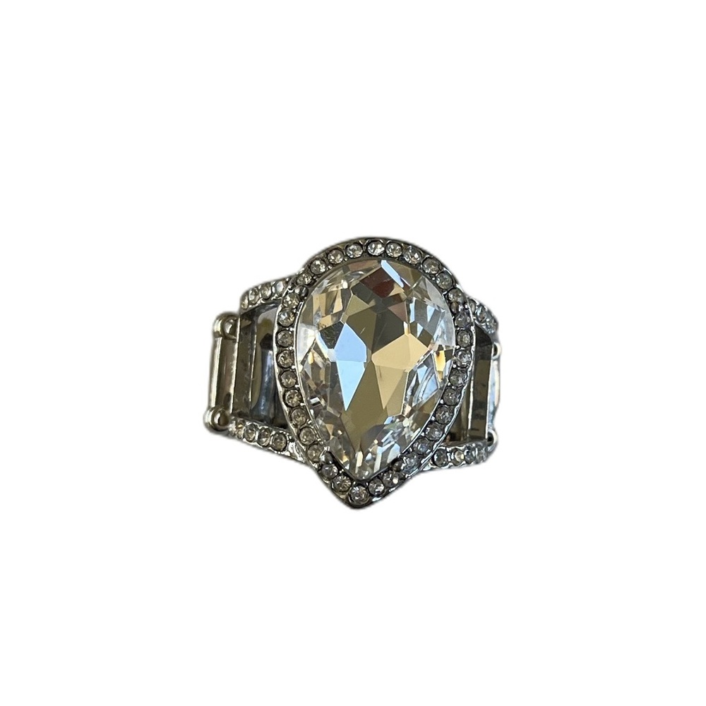 Vintage Statement Stretch Ring | Silver Tone Pear Cut Crystal